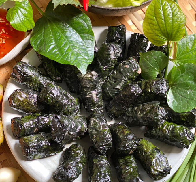 BÒ CUỘN LÁ LỐT
